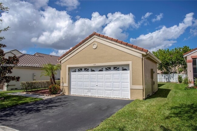 Photo - 614 Stanton Ln