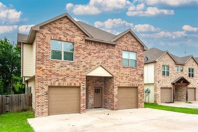 Building Photo - 206 Pecan Hollow St