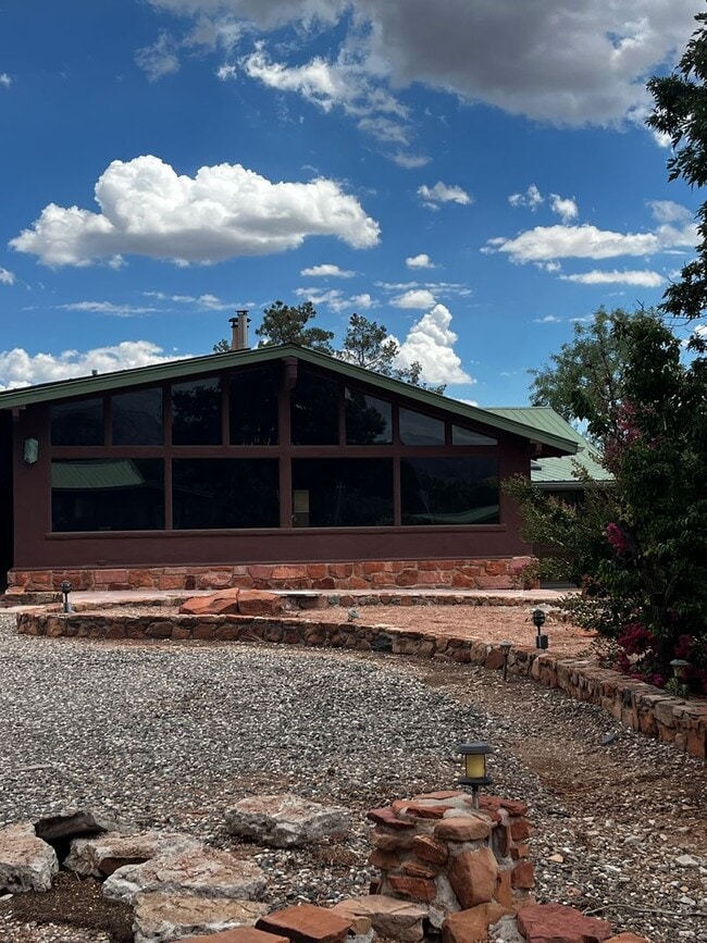 Photo - Unfurnished, 1-year long-term rental