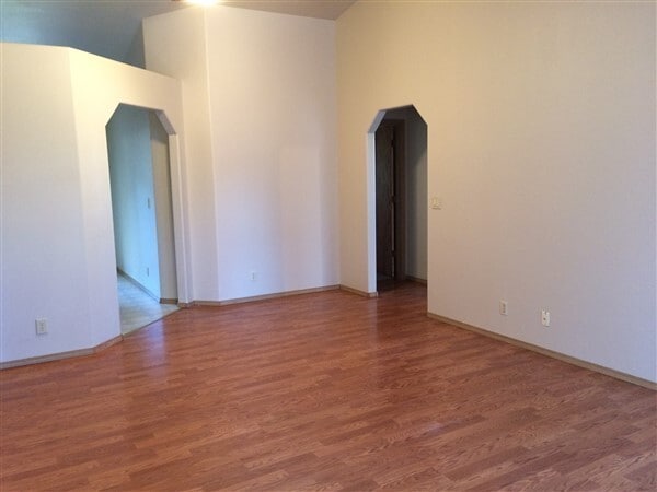 Photo - 2147-2149 SW Canyon Dr