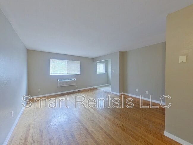 Building Photo - 3021 Pestalozzi St Rental