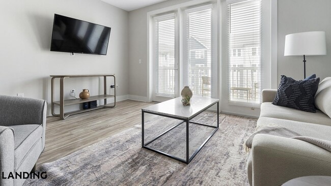 Photo - 3005 Chestnut Grv Ln Unit 1207