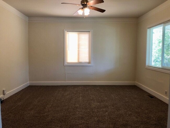 Photo - Charming 2 bedroom, 1.5 bath home near Sutter Street