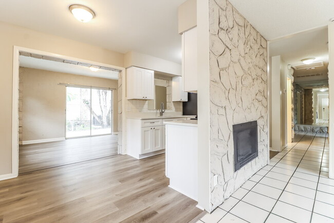 Photo - 3207 E 24th Ave
