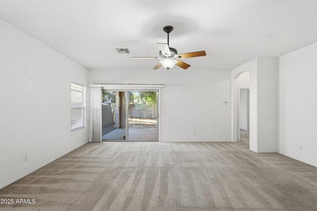 Photo - 14568 W Crocus Dr