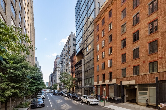 Photo - Greenwich West