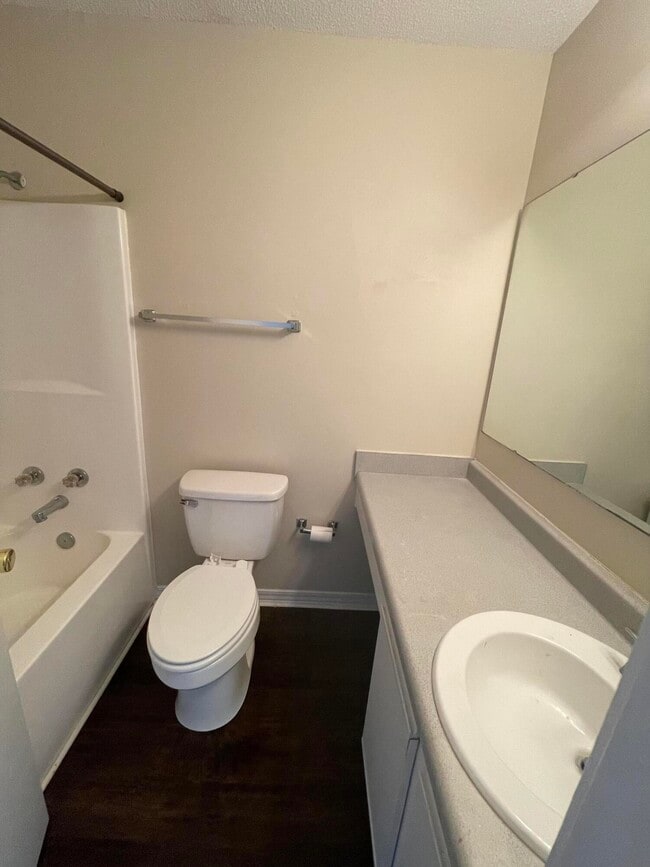 Photo - 500 Channel Marker St