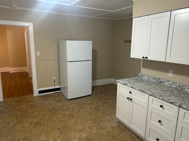 Photo - 113 Ballston Ave Unidad 2