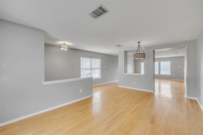Photo - 2514 Byfield Dr