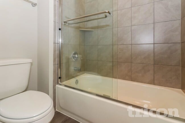 2363 Cohorn Trl