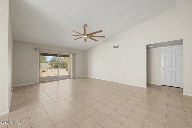 Photo - 907 N 85th Pl