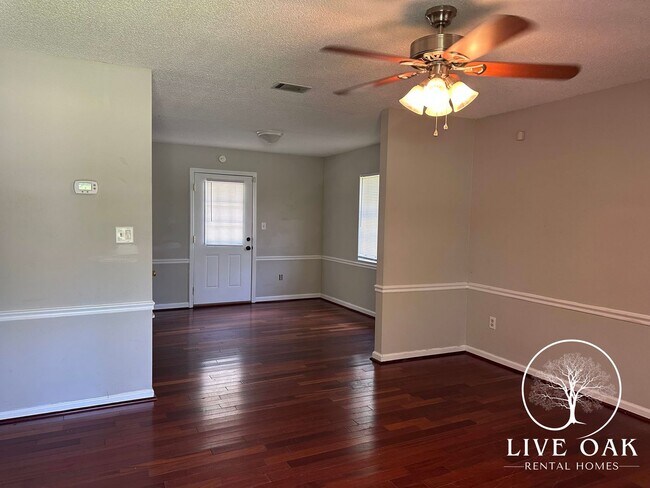 200 Sequoia Cir