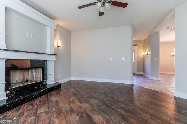 Photo - 2973 Cascade Cir