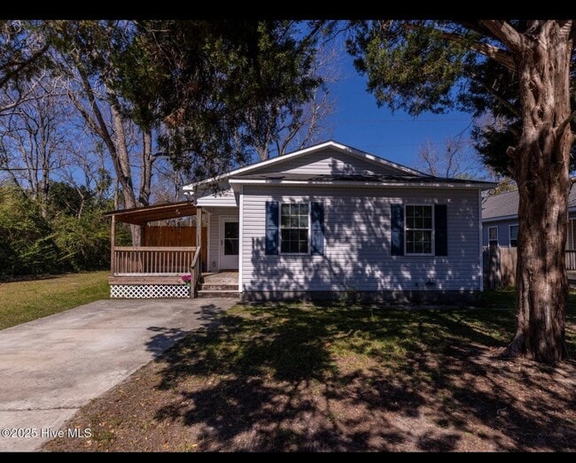 Photo - 1309 Corbett St