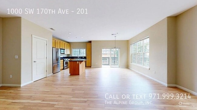 Building Photo - 1000 SW 170th Ave Unit 201 Rental