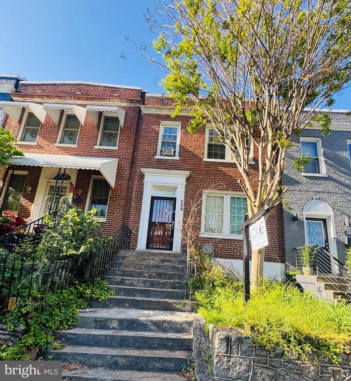 Photo - 228 Ascot Pl NE Townhome