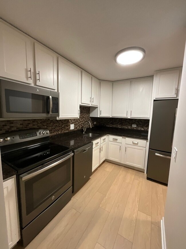 Photo - 480 N McClurg Ct Unit 504