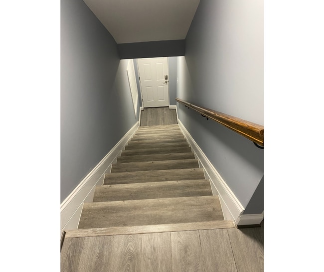 Photo - 6504 Armstrong Ave Unidad BB $650 AVAILABLE BB