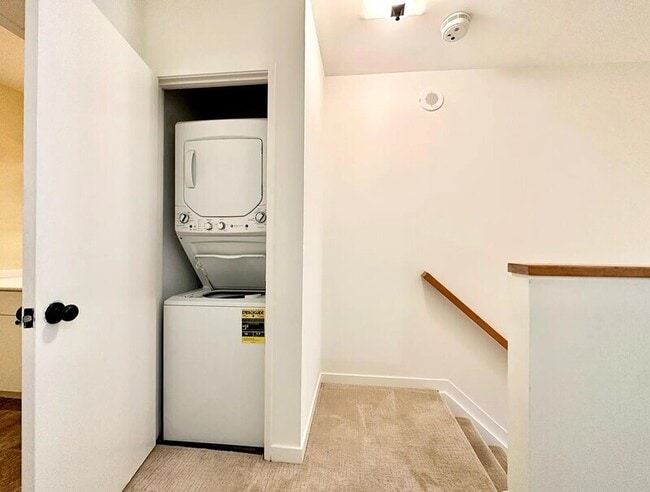 101 Lombard St Unit 21