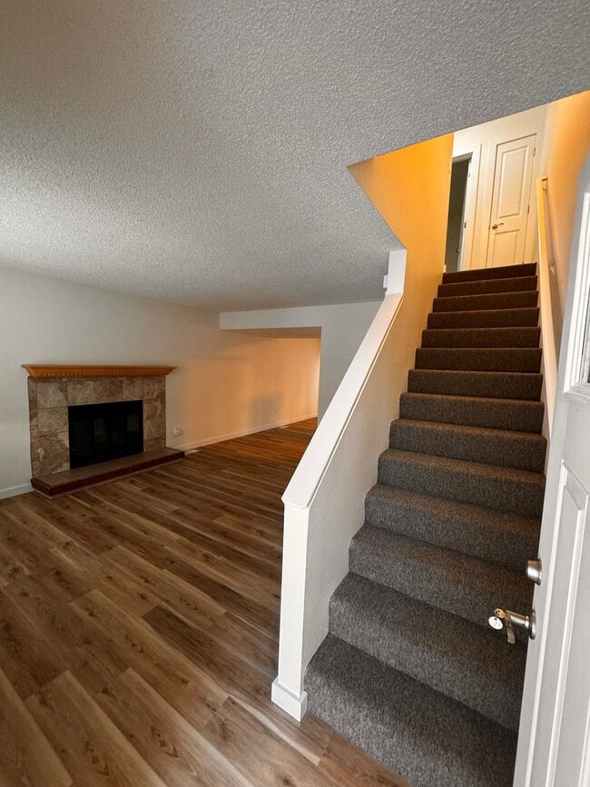 Photo - 2 Bedroom Townhouse in East Anchorage!