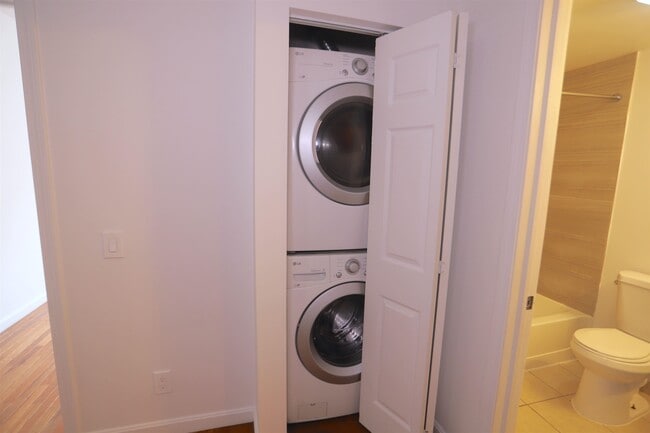 Photo - 195 Webster Ave Unit 2