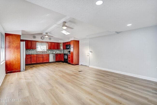 Photo - 11321 Deep Ln