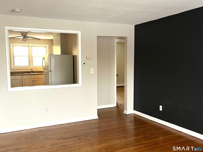 Photo - 63 Maynard St