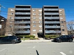 Building Photo - 32 Whites Ave Unit F5505 Rental