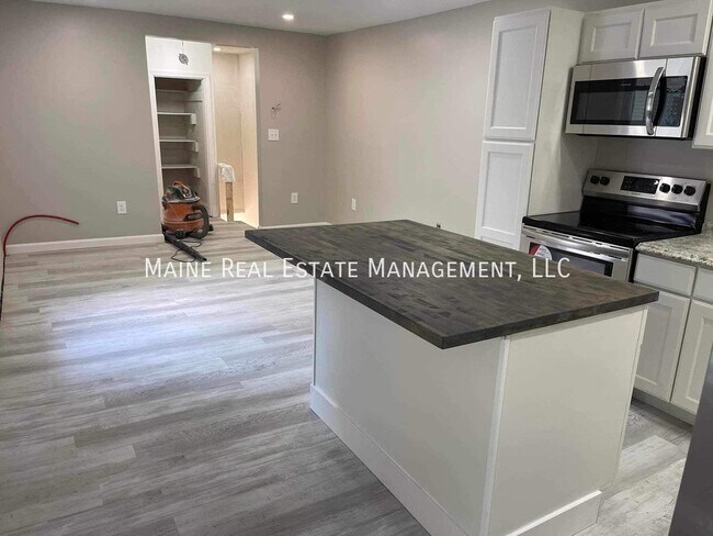 Photo - 46 Bradbury St Unit 2