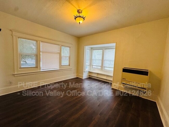 Photo - 373 Richmond Ave Unidad #2