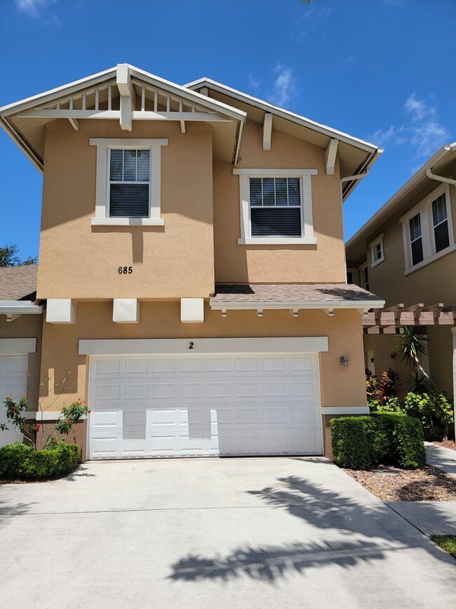 Photo - 685 Pacific Grove Dr Unit 2