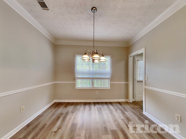Photo - 1475 Watercrest Cir