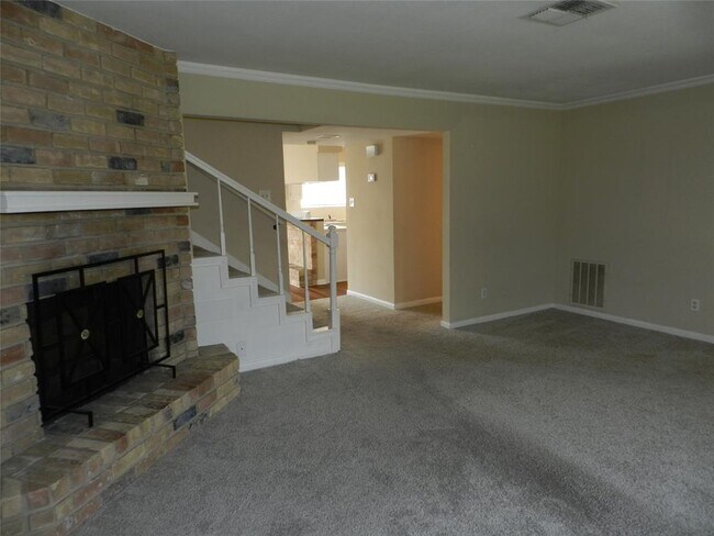 Photo - 8862 Kempwood Dr