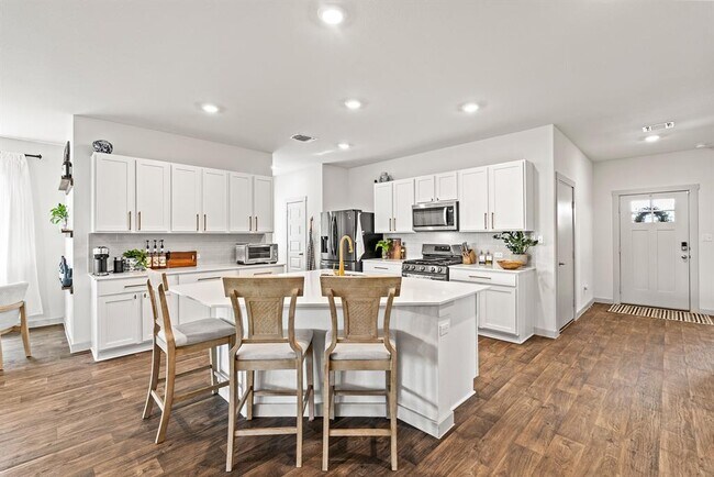 Photo - 112 Wichita River Rd