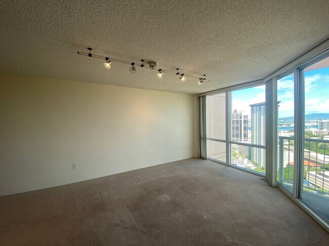 Photo - $2,400 1 Bed, 1 Bath, 1 Parking-One Archer Lane, High Floor with ocean/mountain views Unit 3705