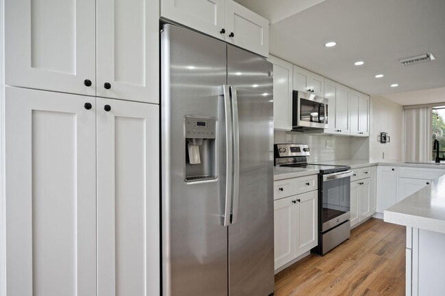 Photo - 2800 SW 87th Ave Unidad 1111