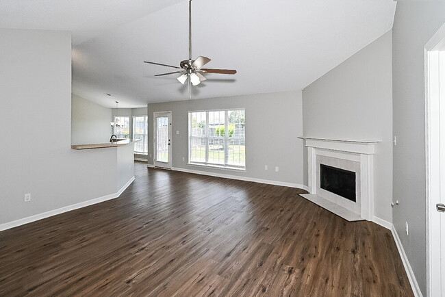 Photo - 6620 Tealwood Dr