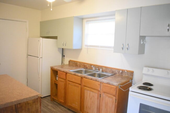 Photo - 3718 31st St