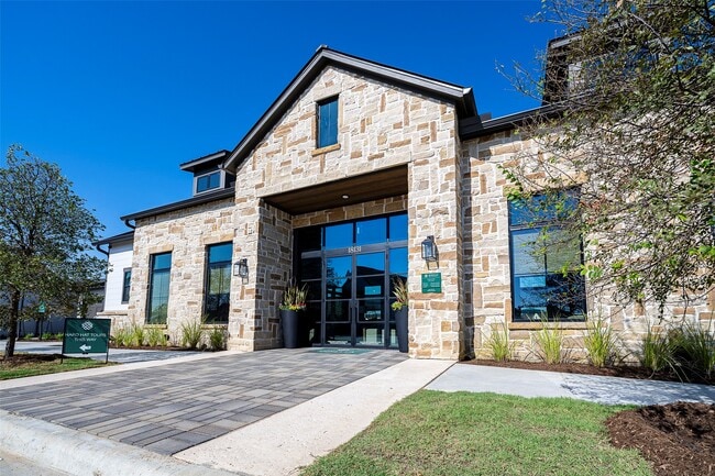 Building Photo - 15007 Gardenberry Ln
