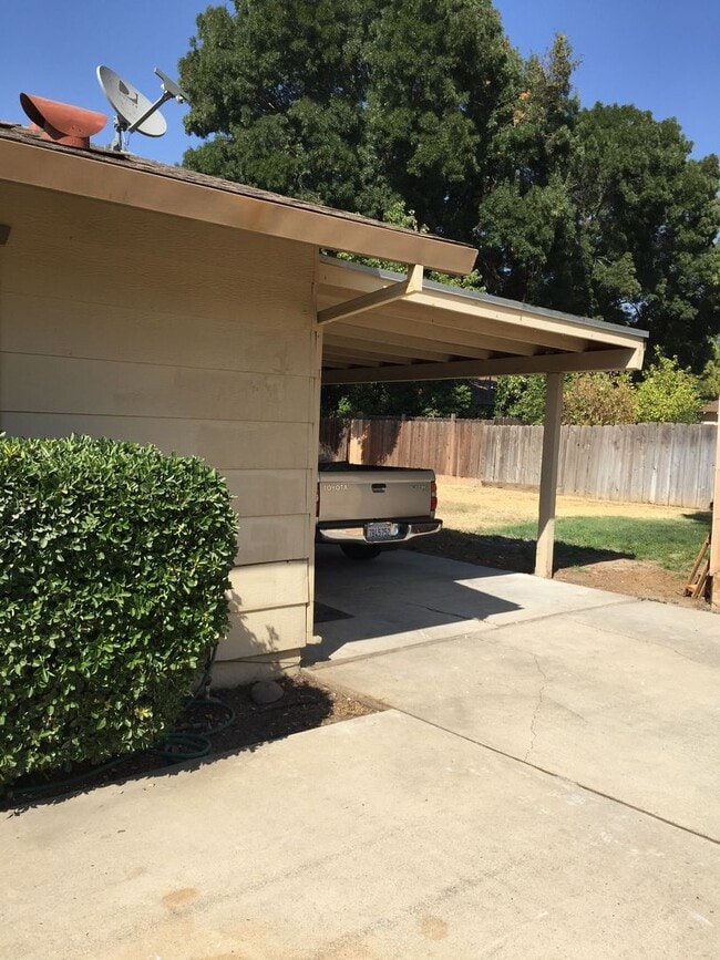 Photo - 407/409E. Alexander Unit 407 E. Alexander