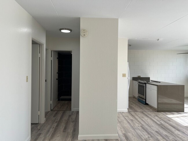 Photo - Mililani Area - Nahoa apts 2 bedrooms, 1 bath unit with 1 parking - Avail 4/1/26