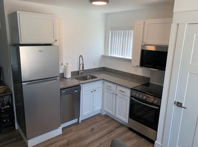 Photo - 122 Prince Rd