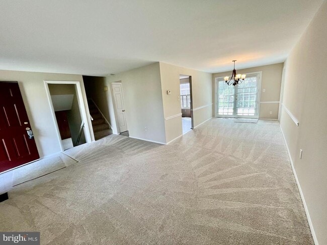 Photo - 15705 Anamosa Dr