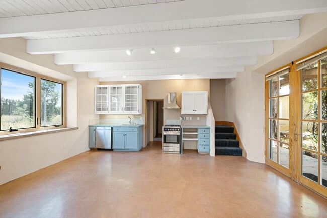 Photo - Rustic Loft-Style Home in Arroyo Hondo Unit 8B Likely Place