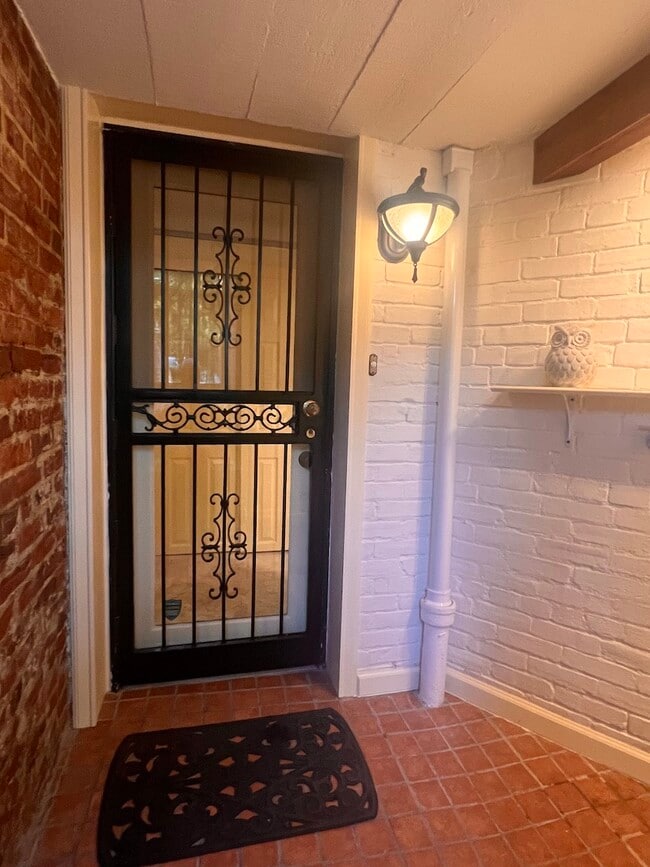 Photo - 1878 Monroe St NW Unit Mt Pleasant Apt B