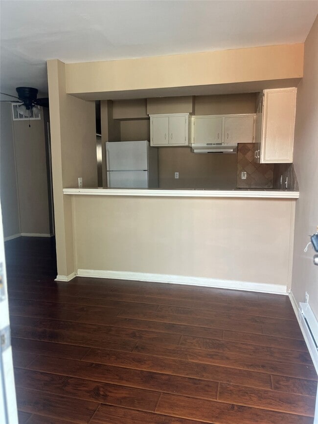 Photo - 1204 St Joseph St