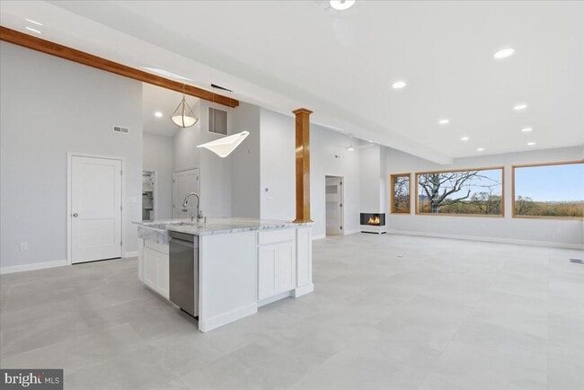 Photo - 1345 Ellicott Ave