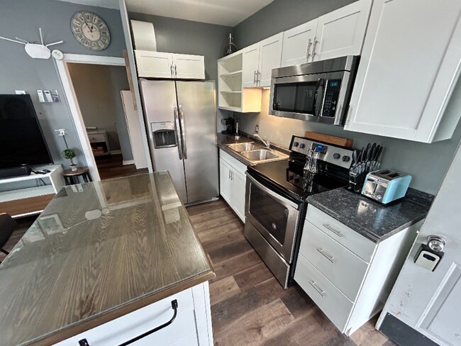 Photo - 193 Queen St Unit 148 2nd Street