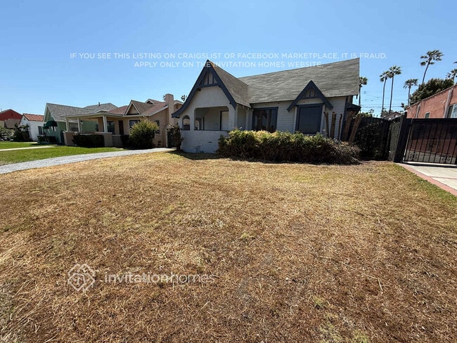 Photo - 5715 Deane Ave