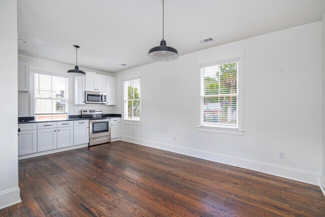 Photo - 1403 Jefferson St